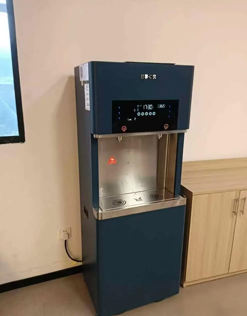 办公单位饮水机,新一代的选择,国潮蓝净饮一体机#直饮水设备